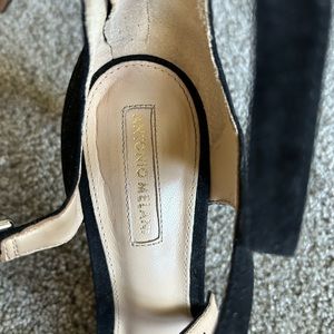 Antonio Melani size 7 heels